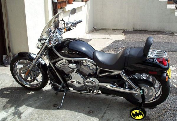 Vrod de bruno avec des roulettes pour les virages...
